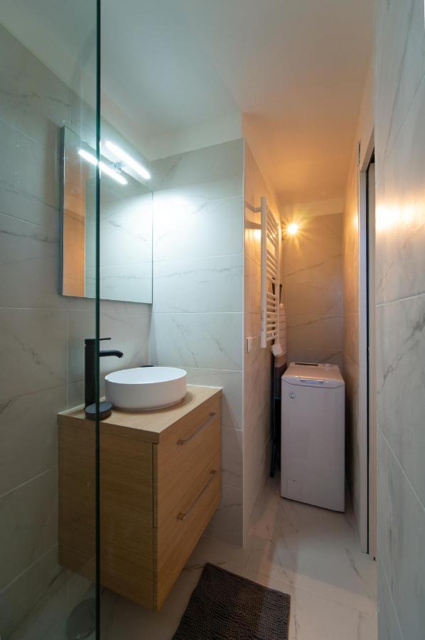 Grand Appartement 3 Chambres Avec Clim Et Balcon มาร์กเซย ภายนอก รูปภาพ